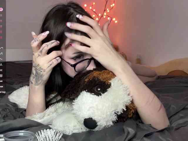 SleepyKris webcam