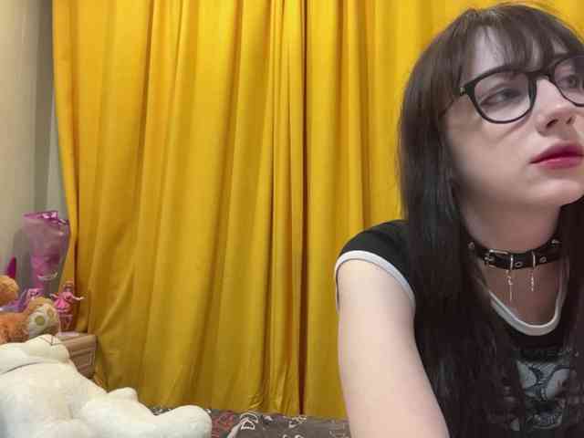 SleepyKris webcam
