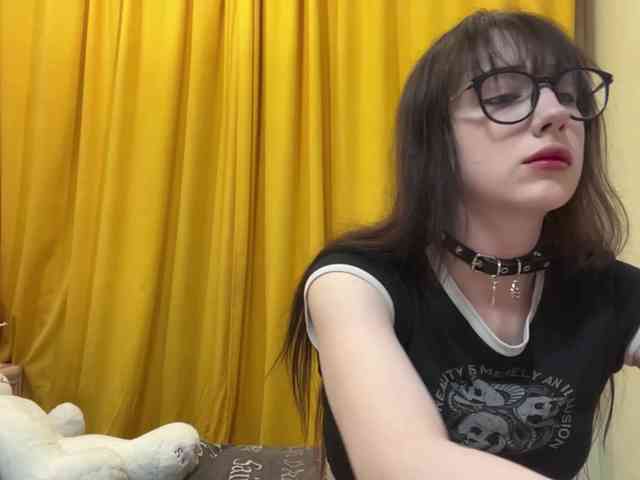 SleepyKris webcam