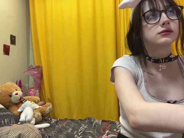 SleepyKris webcam