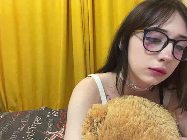 SleepyKris webcam