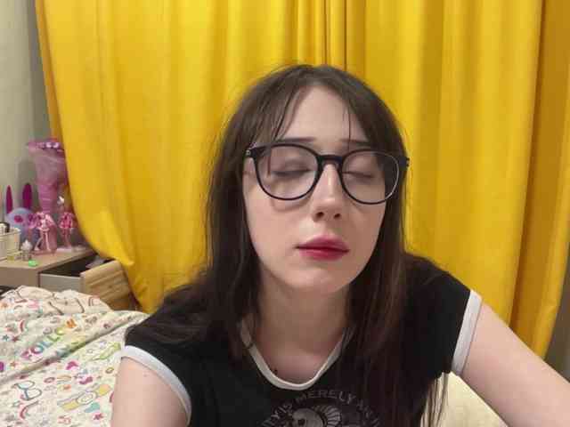 SleepyKris webcam