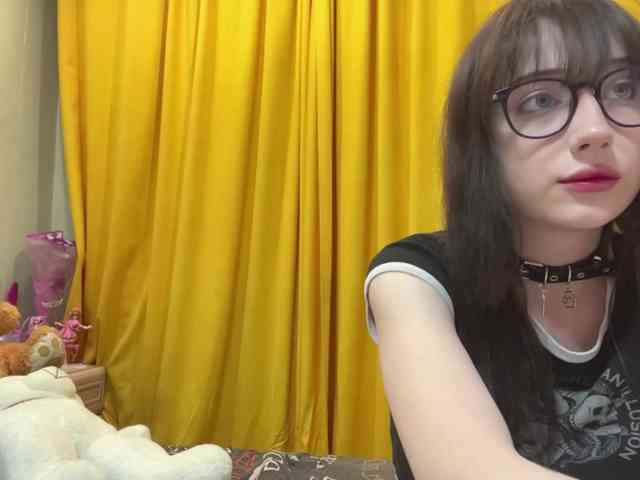 SleepyKris webcam