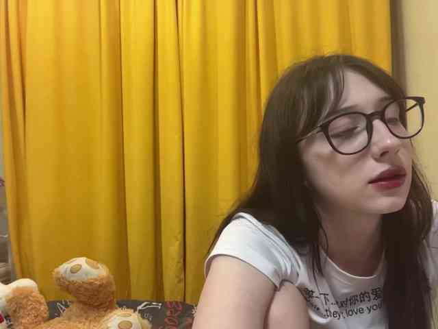 SleepyKris webcam