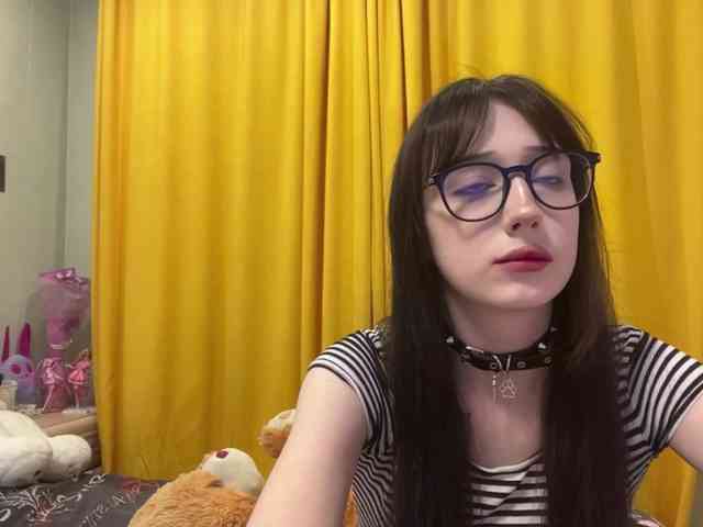 SleepyKris webcam