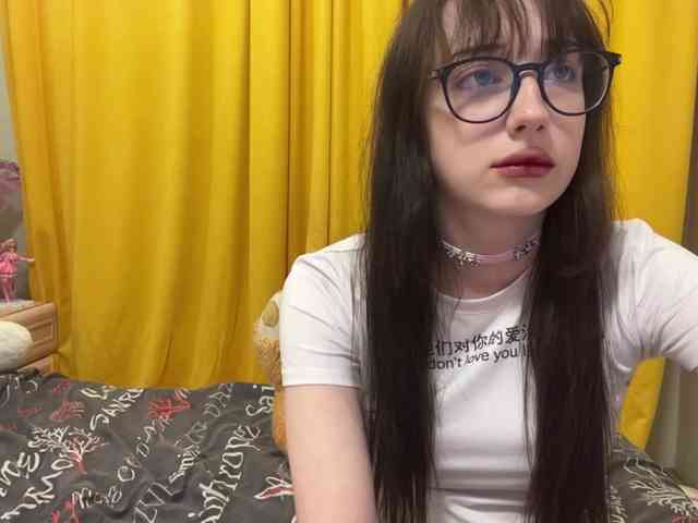 SleepyKris webcam