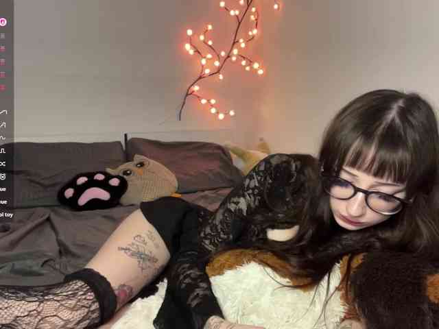 SleepyKris webcam