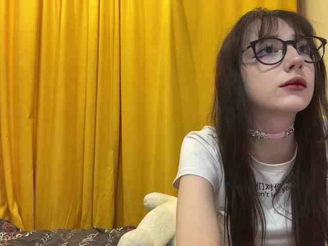 SleepyKris webcam