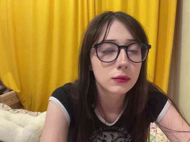 SleepyKris webcam