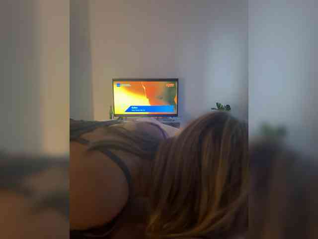 Milka2104 webcam