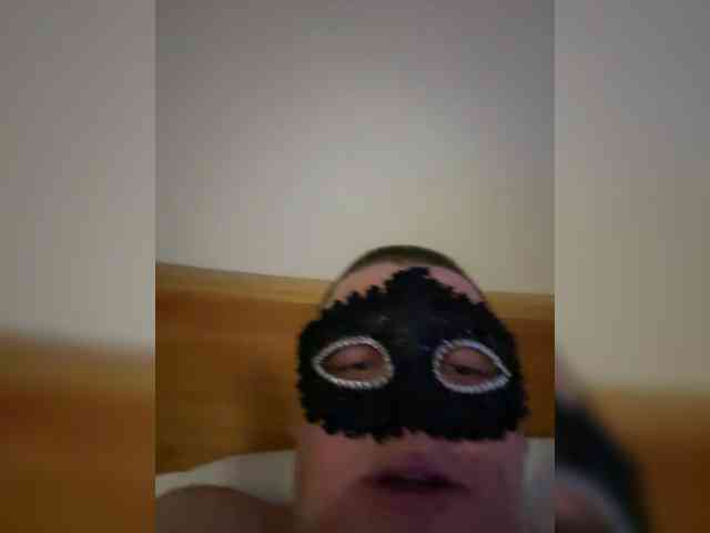 Milka2104 webcam