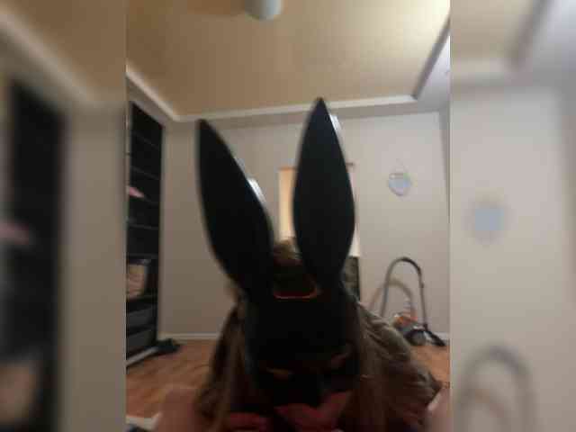 Milka2104 webcam