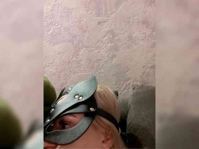 Milka2104 webcam