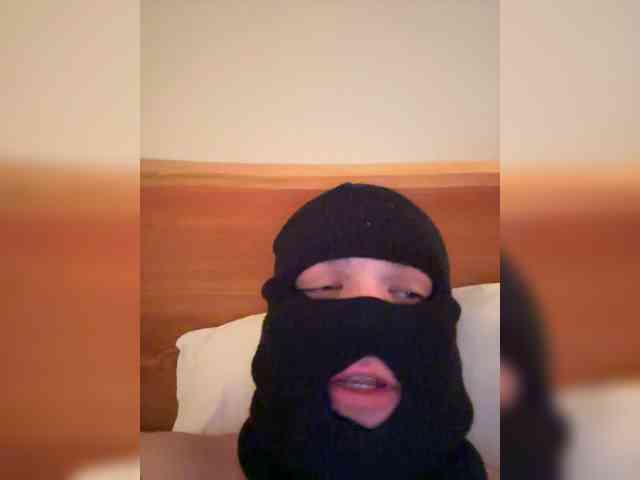 Milka2104 webcam