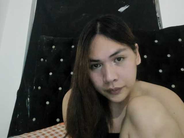 ambercrumbie live cam on BongaCams