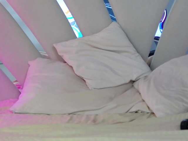Denissya live cam on BongaCams