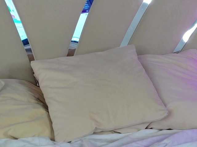 Denissya live webcam show