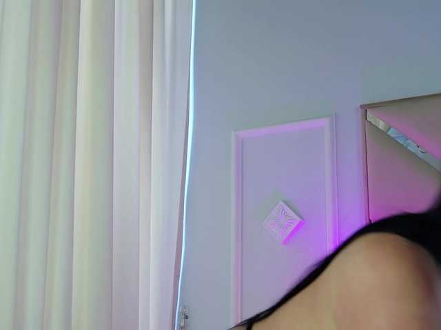 Denissya live cam on BongaCams