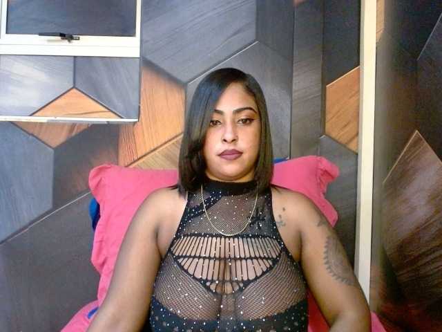 IndianShine live cam on BongaCams