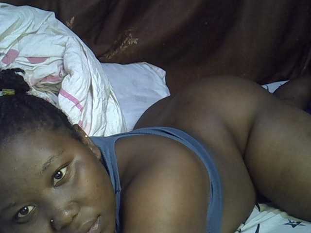 Casse-dellah live cam on BongaCams
