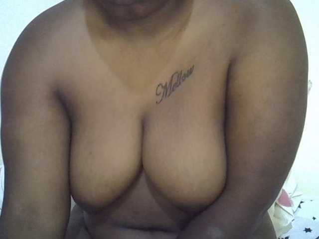 Casse-dellah live cam on BongaCams