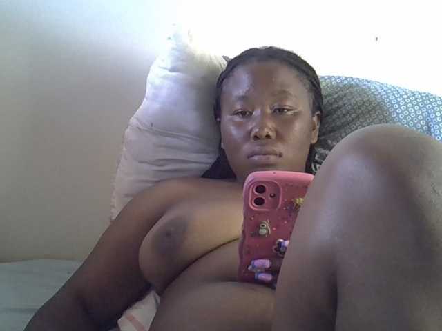 Casse-dellah live cam on BongaCams