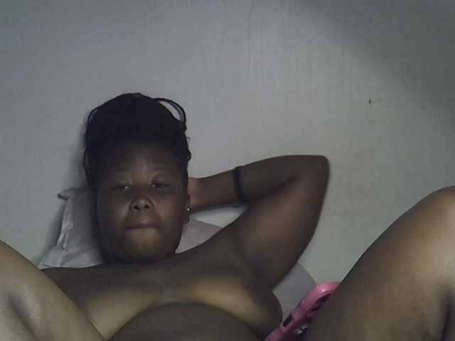 Casse-dellah live cam on BongaCams