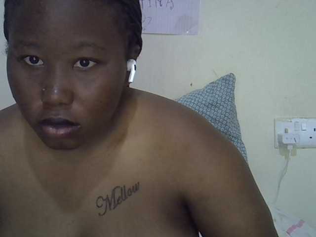 Casse-dellah live cam on BongaCams