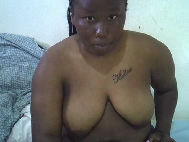 Casse-dellah live cam on BongaCams