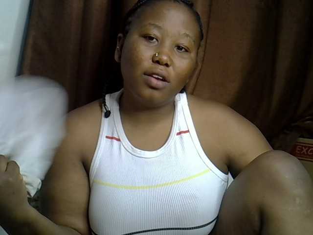 Casse-dellah live cam on BongaCams