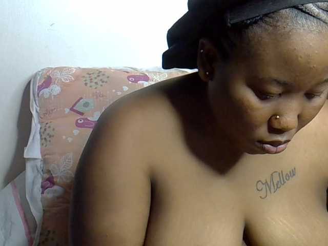Casse-dellah live cam on BongaCams