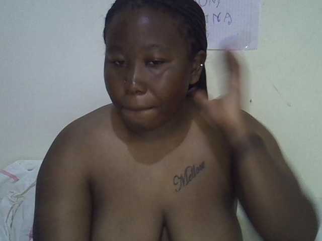 Casse-dellah live cam on BongaCams