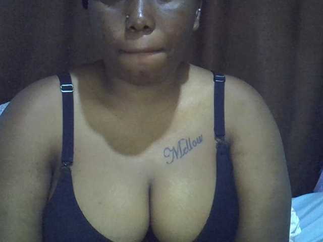 Casse-dellah live cam on BongaCams
