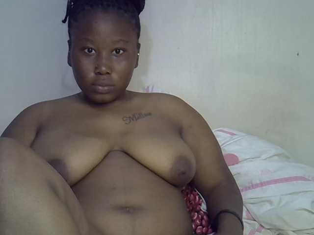 Casse-dellah live cam on BongaCams