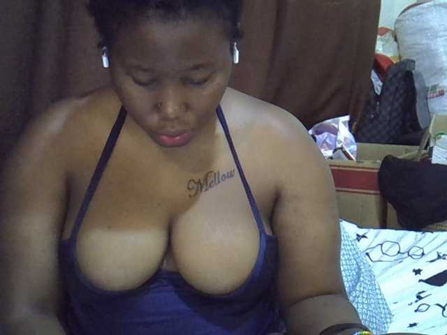 Casse-dellah live cam on BongaCams