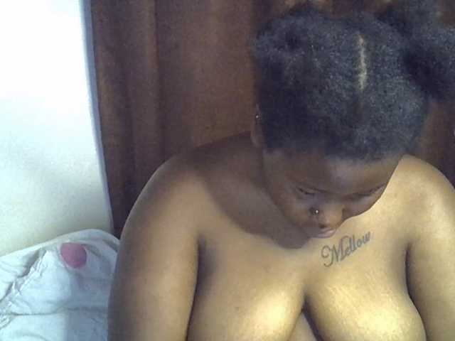 Casse-dellah live cam on BongaCams