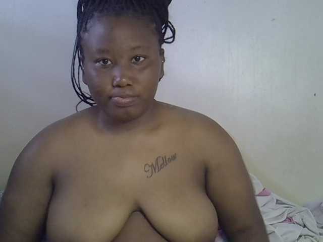 Casse-dellah live cam on BongaCams