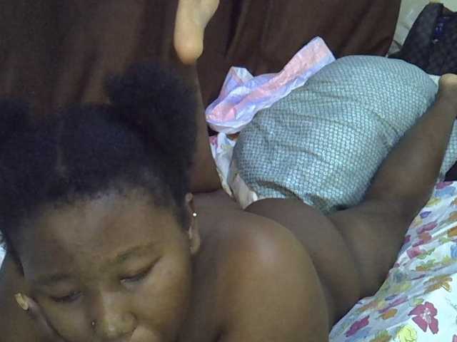 Casse-dellah live cam on BongaCams