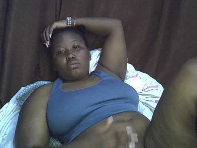 Casse-dellah live cam on BongaCams