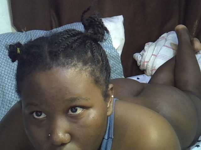 Casse-dellah live cam on BongaCams