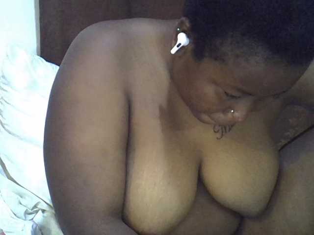 Casse-dellah live cam on BongaCams
