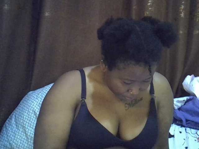 Casse-dellah live cam on BongaCams
