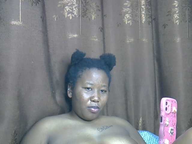 Casse-dellah live cam on BongaCams