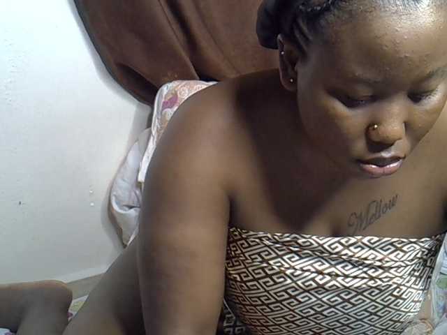 Casse-dellah live cam on BongaCams