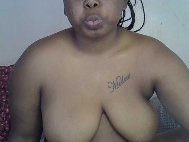Casse-dellah live cam on BongaCams