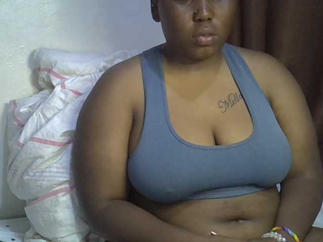 Casse-dellah live cam on BongaCams