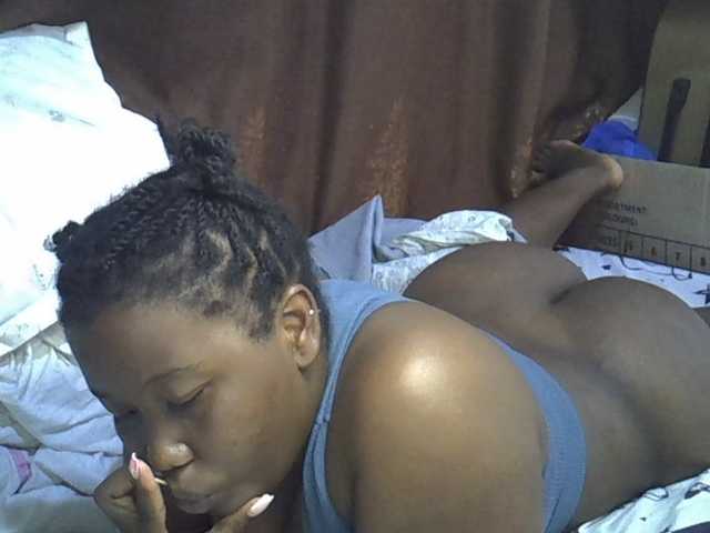 Casse-dellah live cam on BongaCams