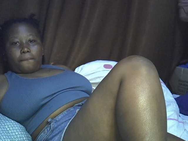 Casse-dellah live cam on BongaCams