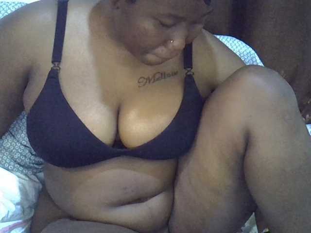 Casse-dellah live cam on BongaCams