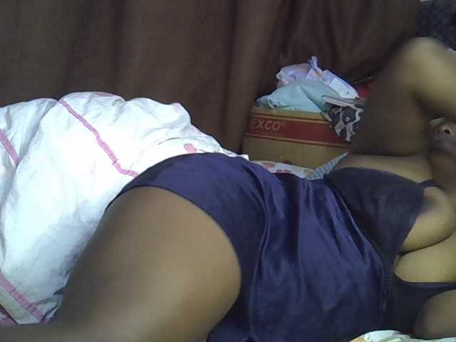 Casse-dellah live cam on BongaCams